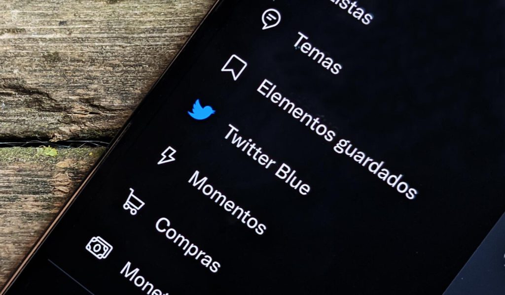 What is Twitter Blue?