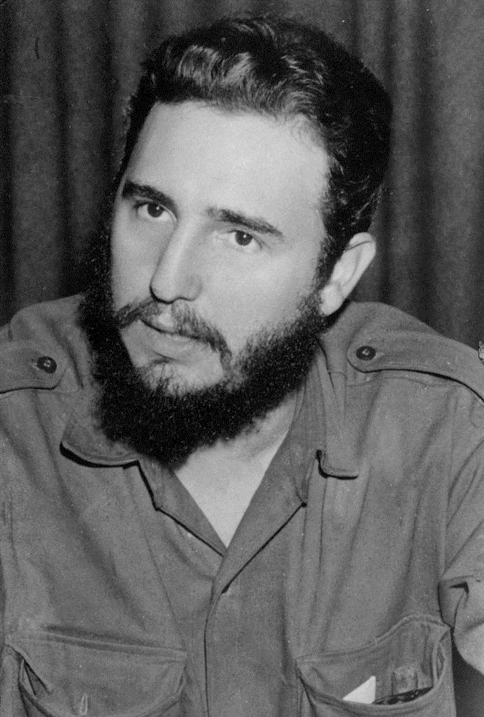 Aha, James Franco will be Fidel Castro and there is already controversy.